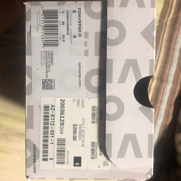 Worn only for ONE TIME bc it was too tight on me. The size is a 6 men’s 8 women - Picture 4 of 5